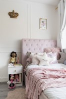 Childrens modern bedroom