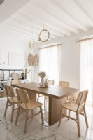 Neutrally decorated dining room