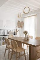 Modern country style dining room decorated in neutral tones