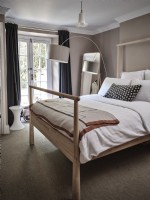 Bedroom in neutral tones