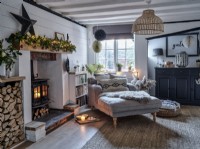 Country style snug room 