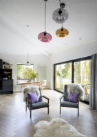 Contemporary open plan living space - living room chairs