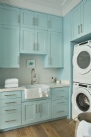 Turquiose blue laundry room and sink on Bakers Bay, Bahamas