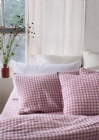 Pink Gingham bedlinen and pillows