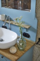 Country style bathroom details 